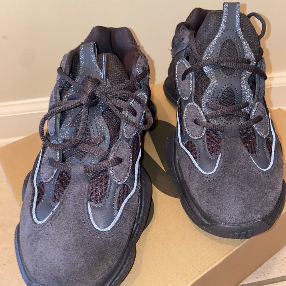 YEEZY 500 - UTLITY BLACK SIZE: US M 7
